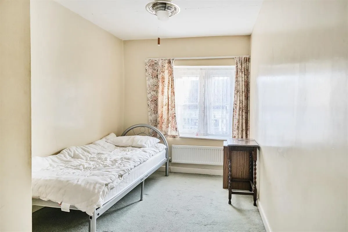 4 bedroom property for sale