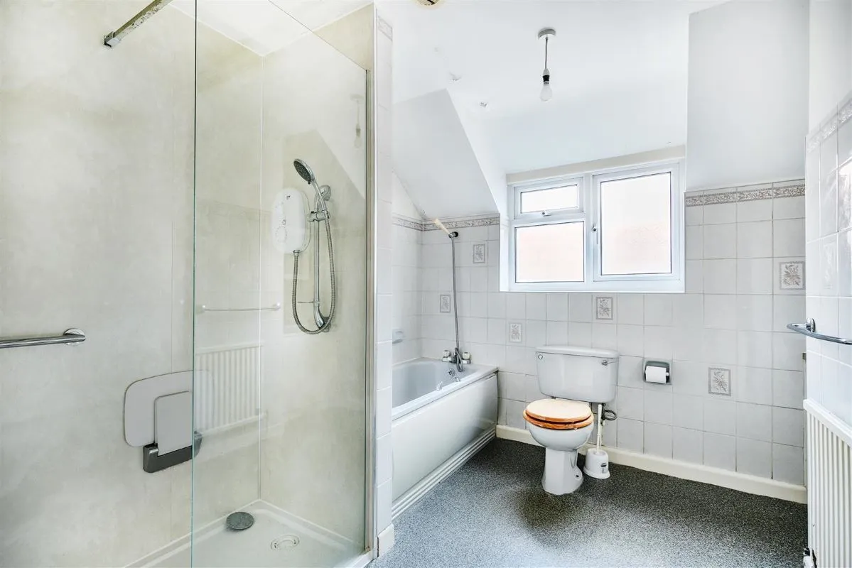 4 bedroom property for sale
