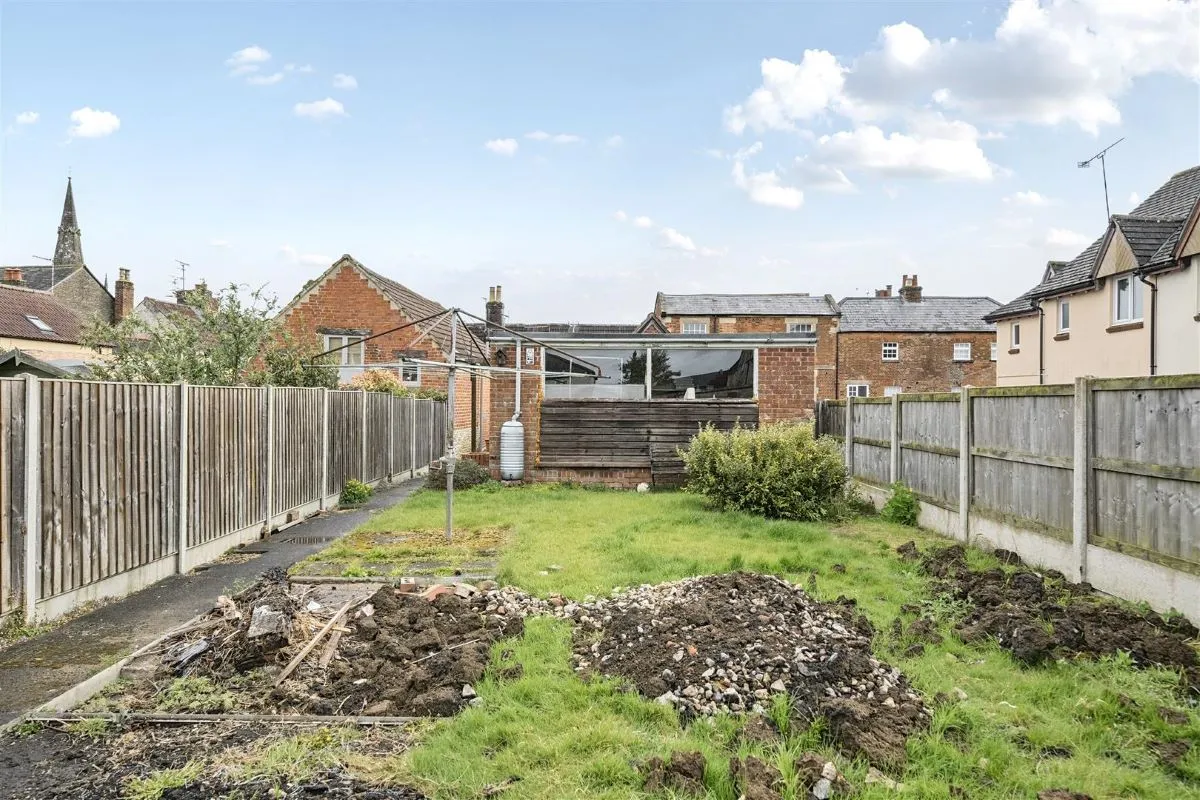4 bedroom property for sale