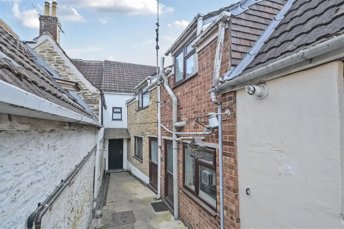 4 bedroom property for sale