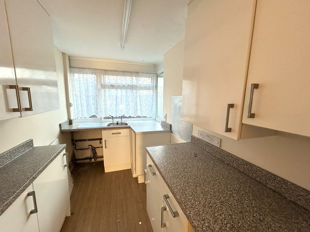 2 bedroom property for sale