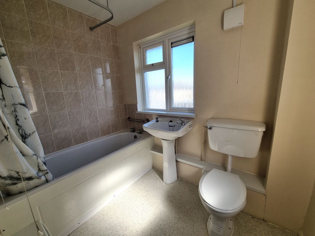 2 bedroom property for sale
