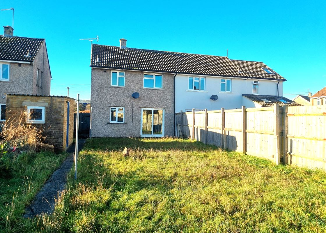 2 bedroom property for sale