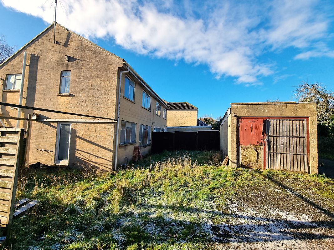 3 bedroom property for sale