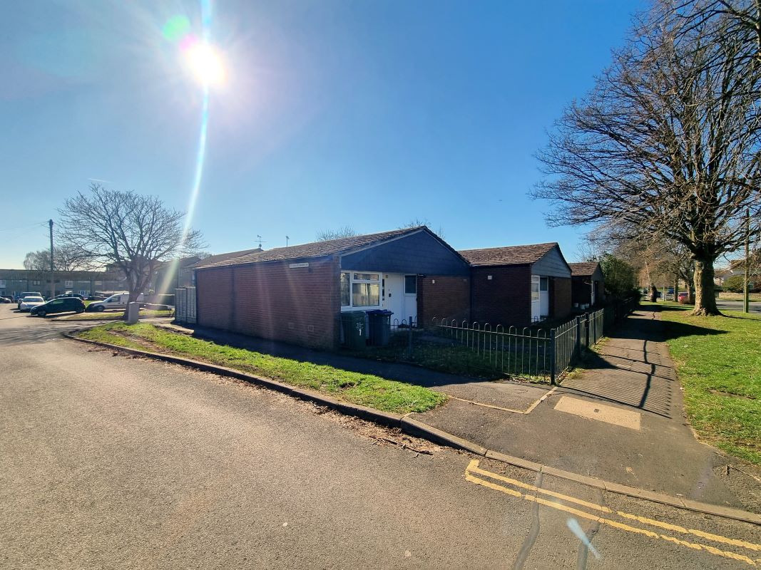 2 bedroom property for sale