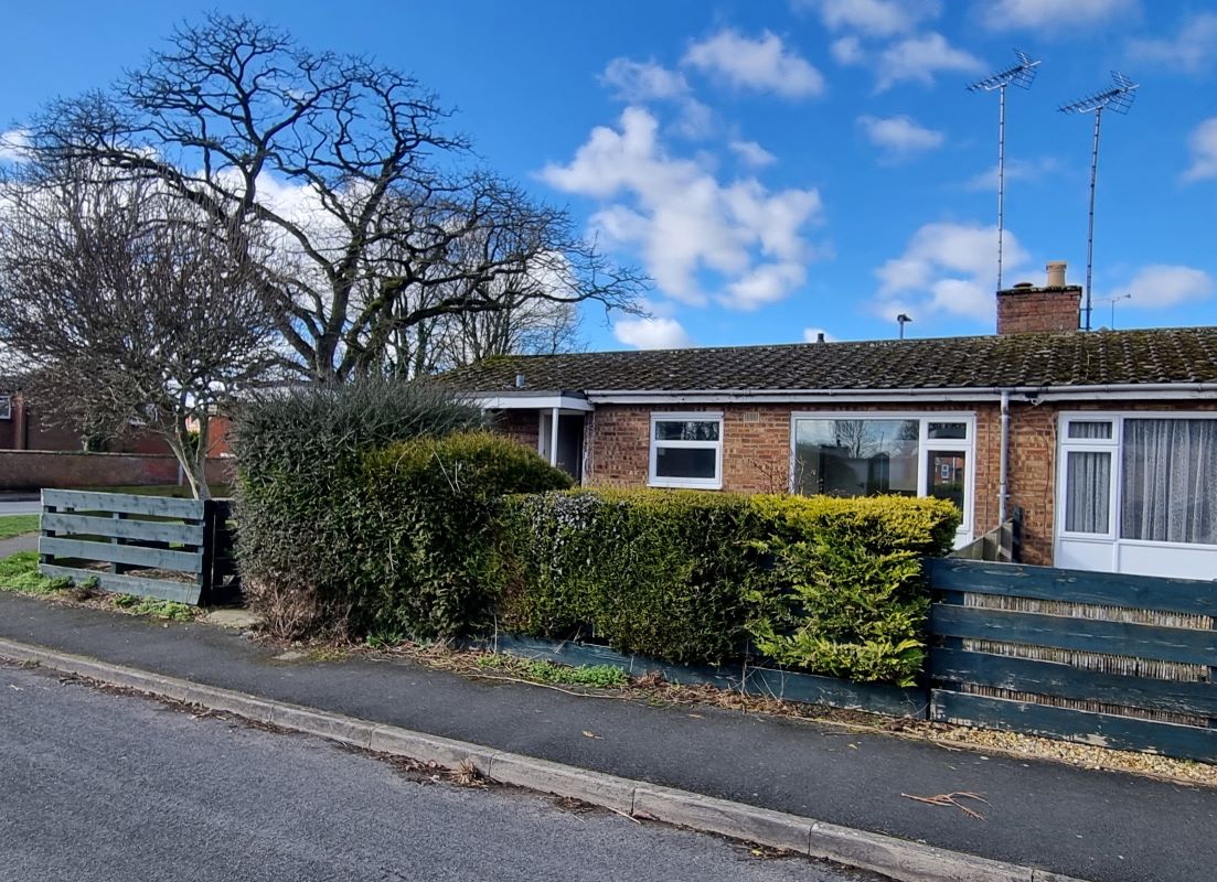 2 bedroom property for sale