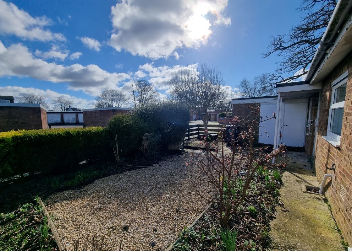 2 bedroom property for sale