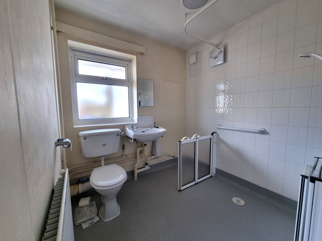 2 bedroom property for sale
