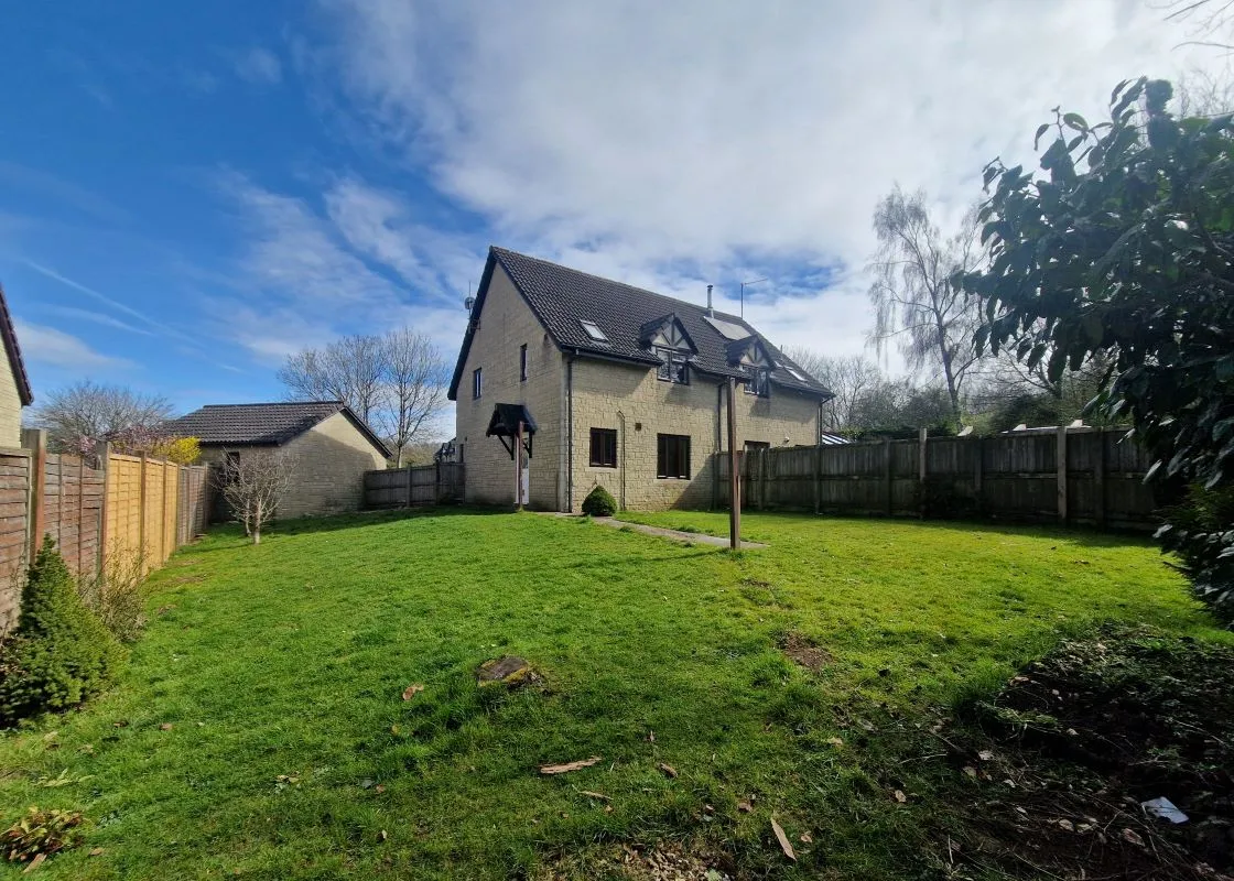 3 bedroom property for sale