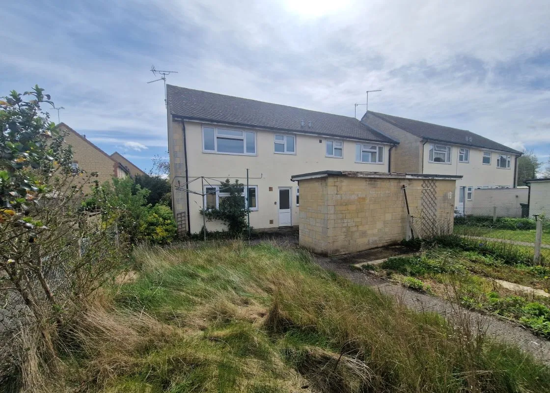 3 bedroom property for sale