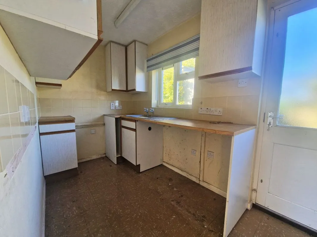 2 bedroom property for sale
