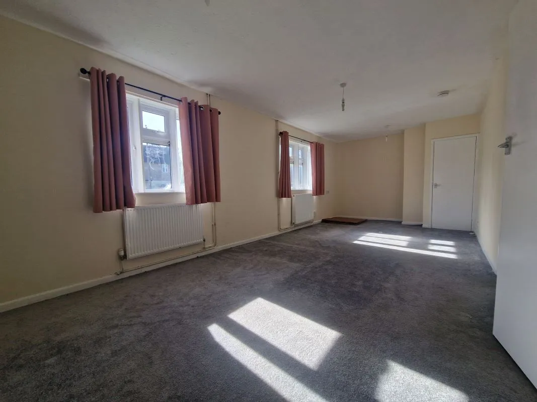 3 bedroom property for sale