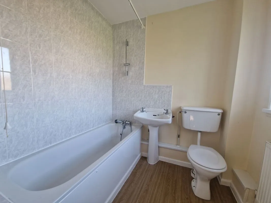 3 bedroom property for sale