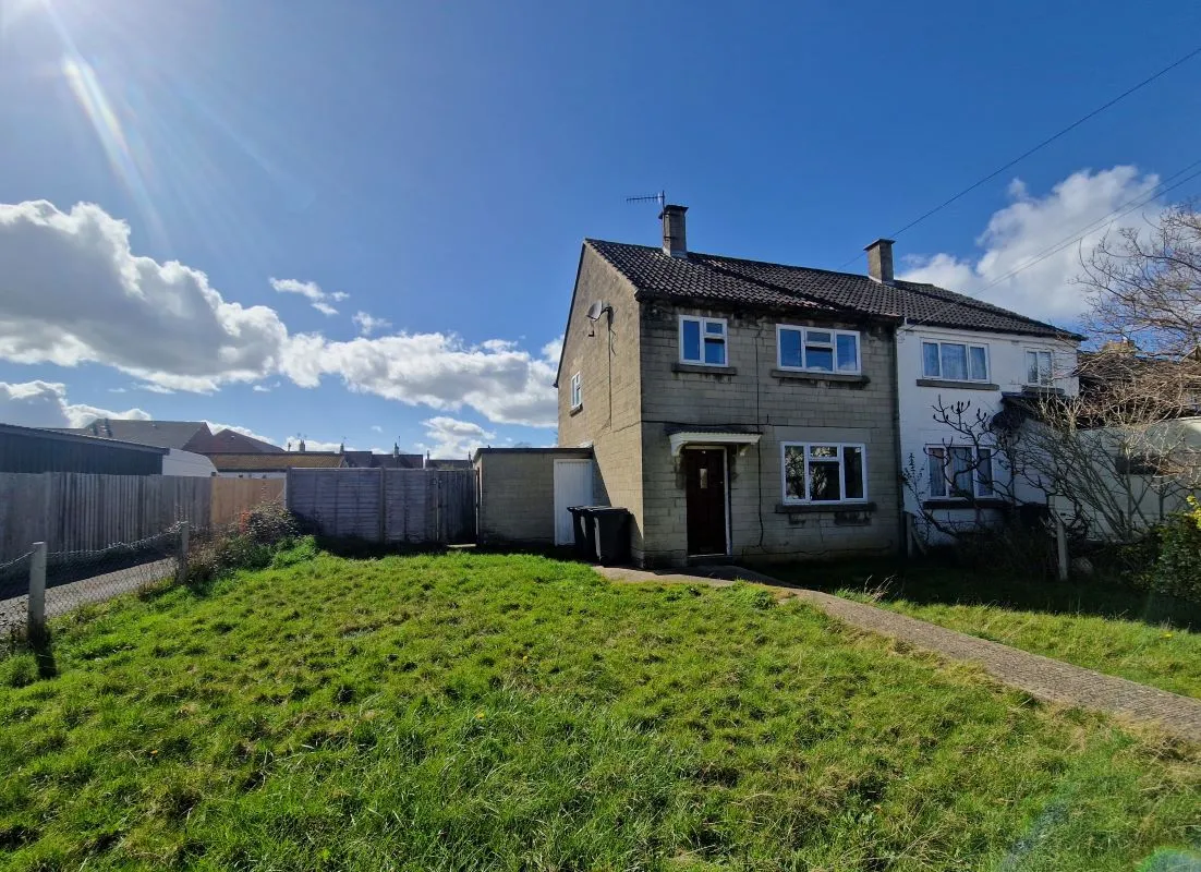 3 bedroom property for sale