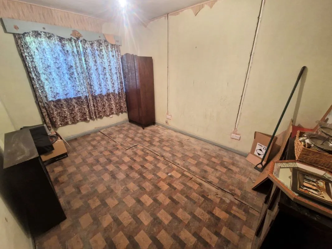 2 bedroom property for sale