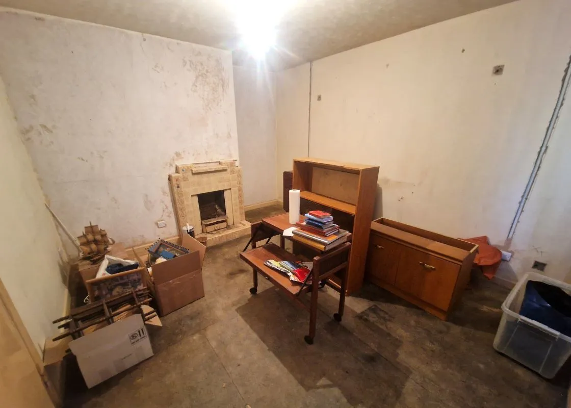 2 bedroom property for sale