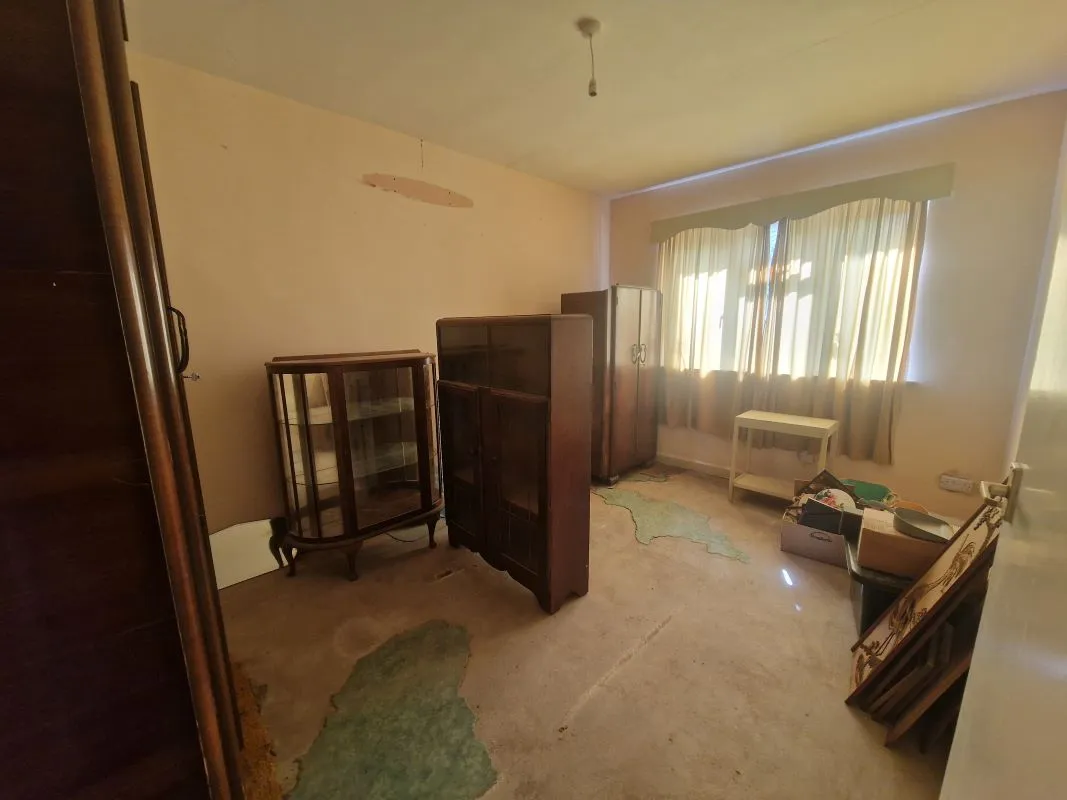 2 bedroom property for sale