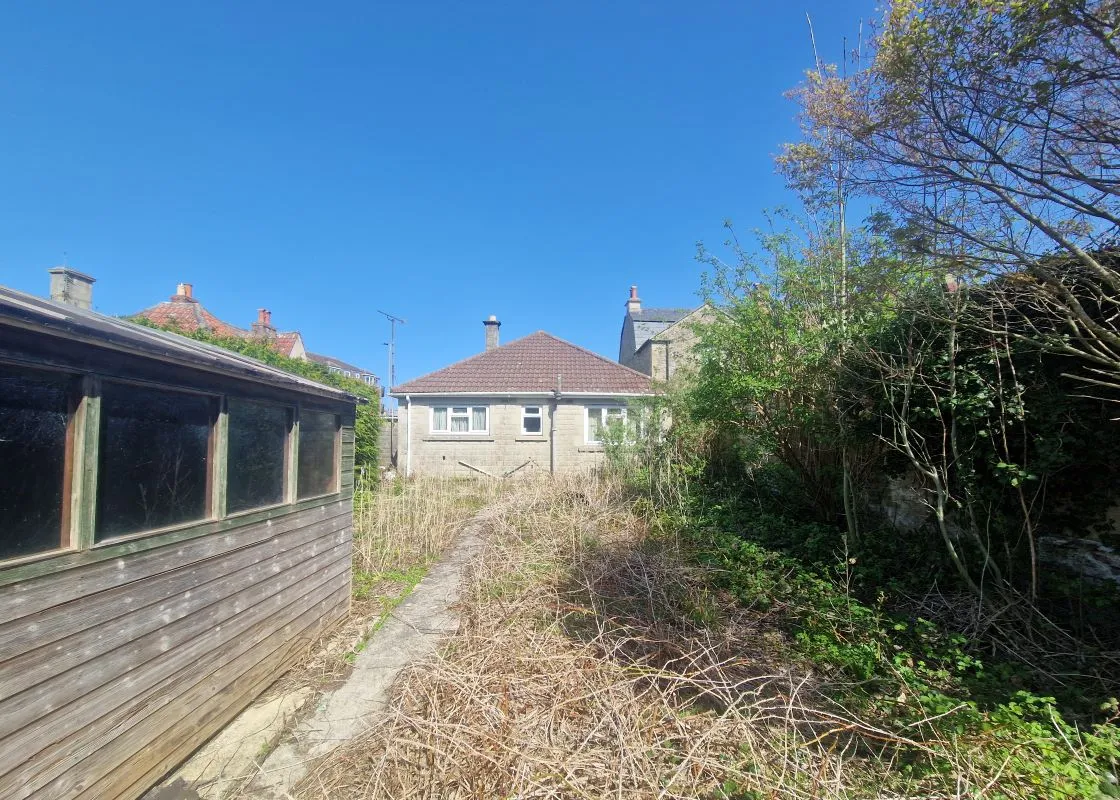 2 bedroom property for sale