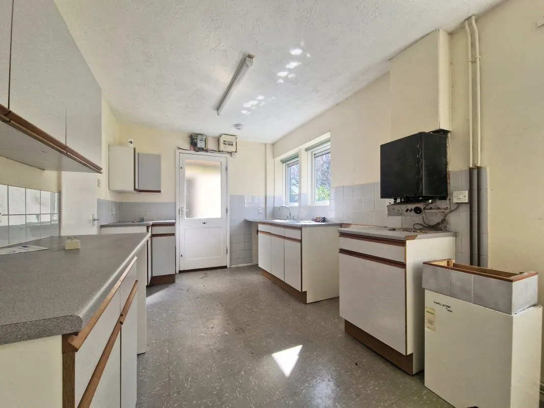3 bedroom property for sale