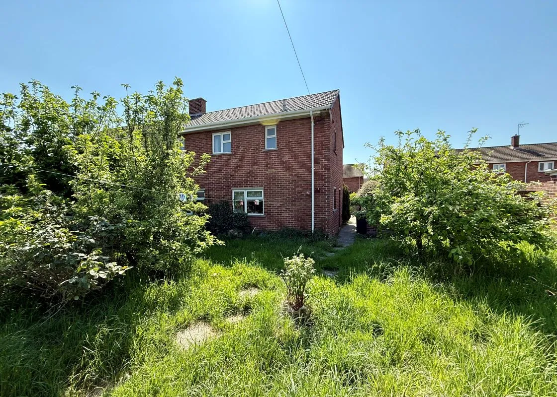 3 bedroom property for sale