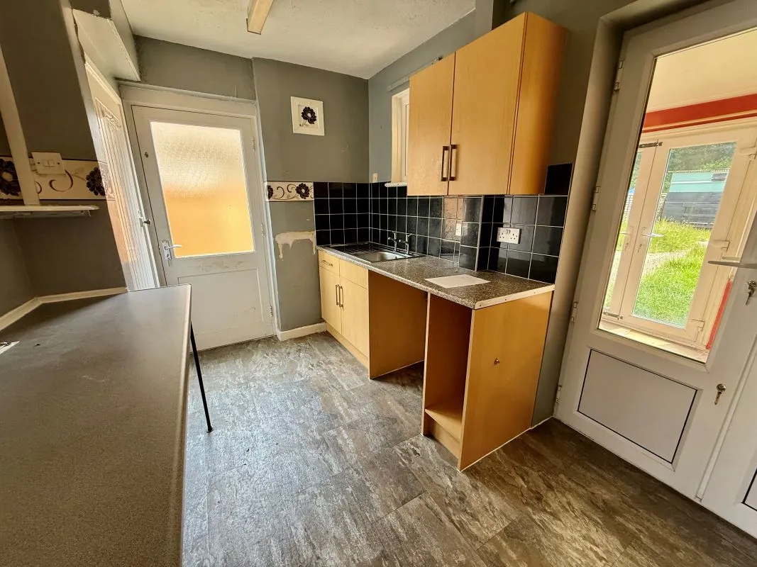 2 bedroom property for sale