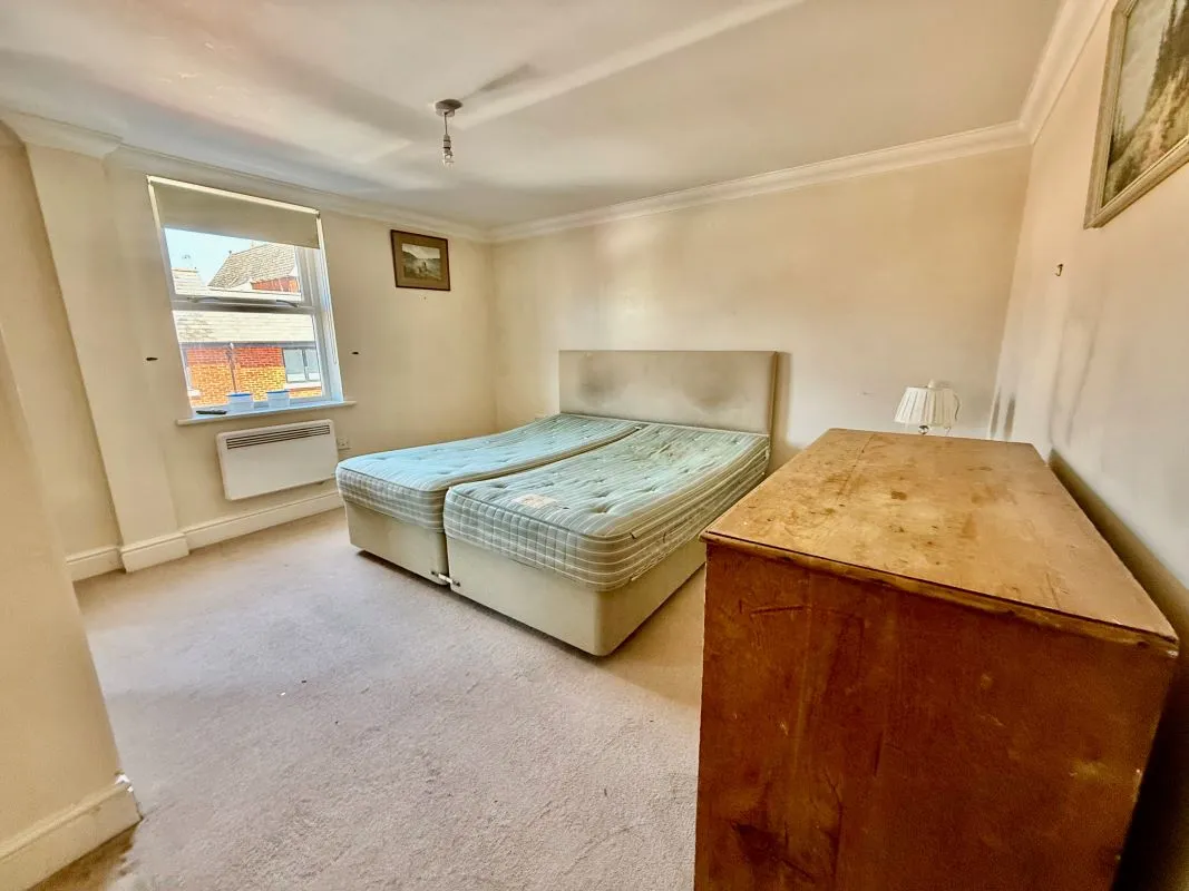 2 bedroom property for sale