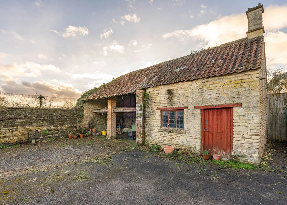 3 bedroom property for sale