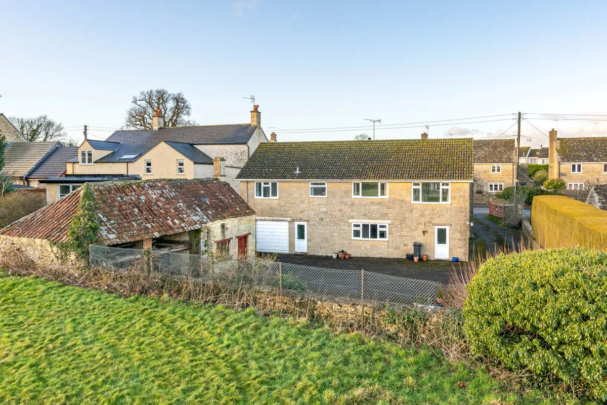 3 bedroom property for sale
