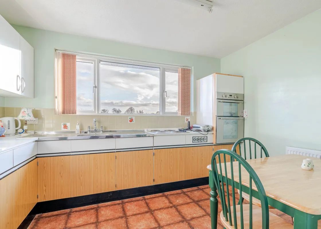 3 bedroom property for sale