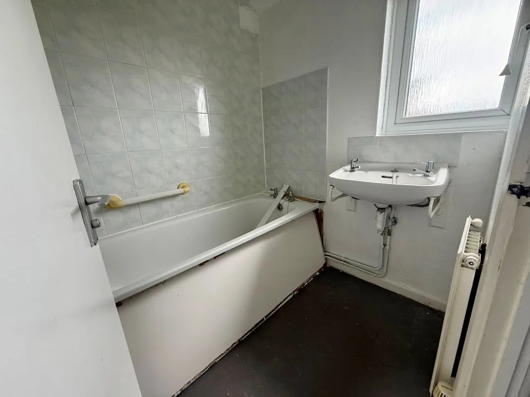 3 bedroom property for sale