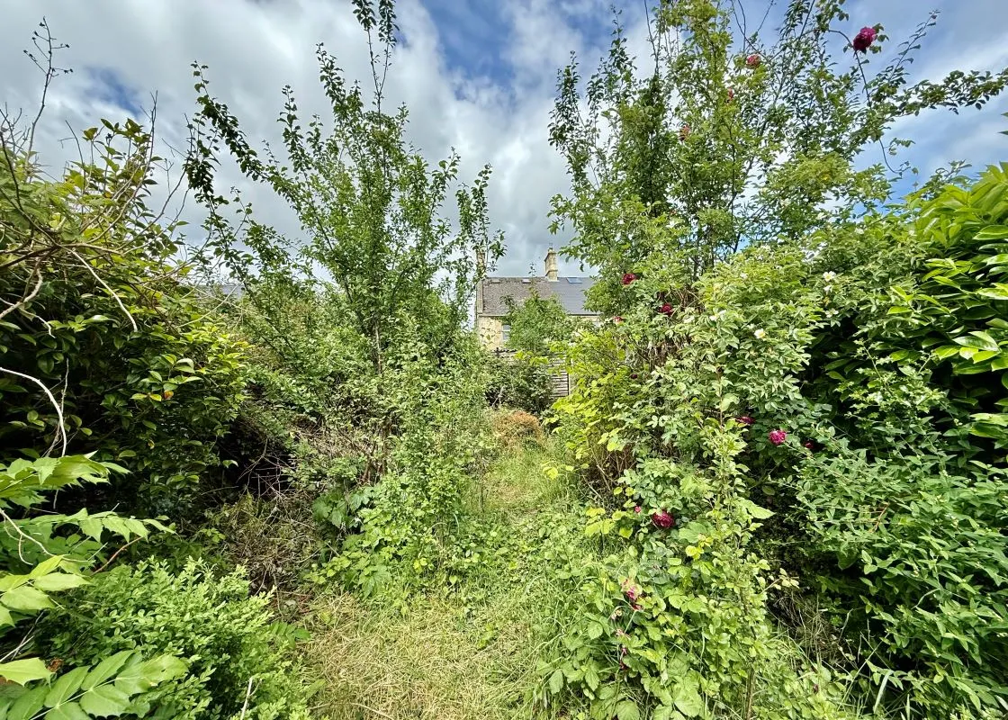 2 bedroom property for sale