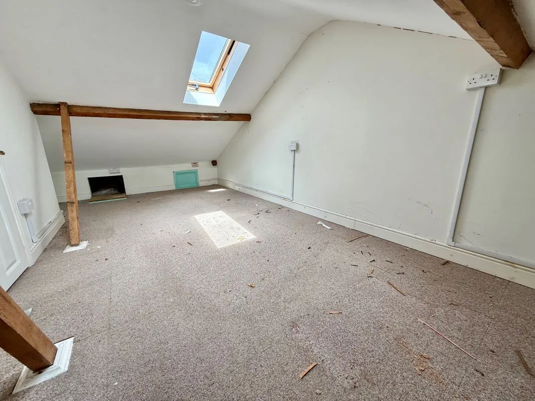 2 bedroom property for sale