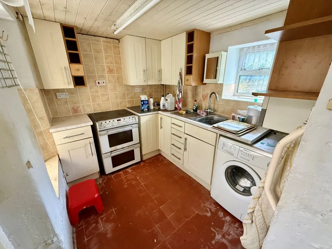 2 bedroom property for sale