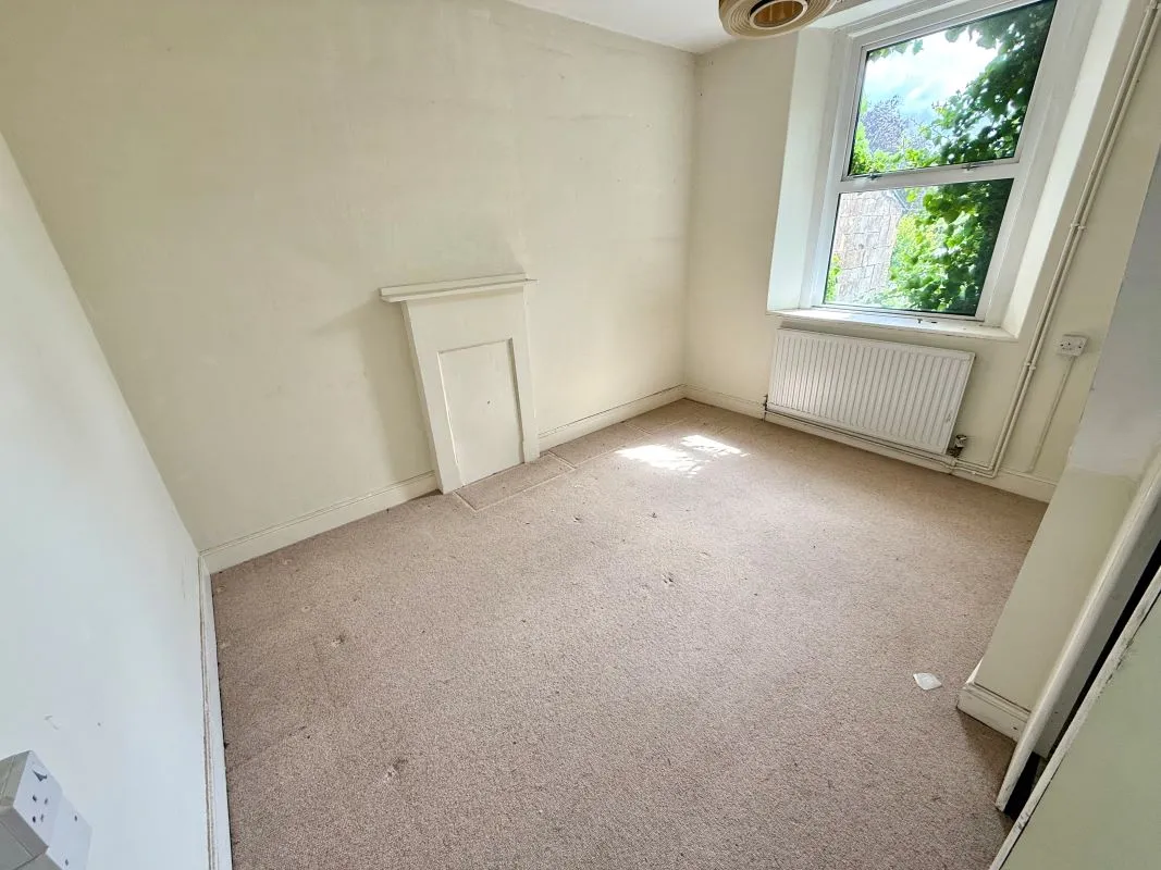 2 bedroom property for sale