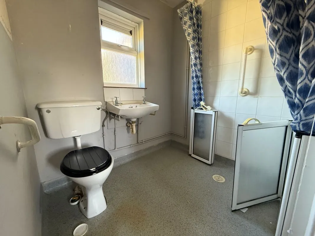 2 bedroom property for sale