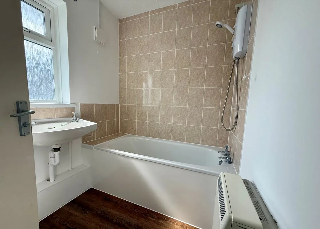 2 bedroom property for sale