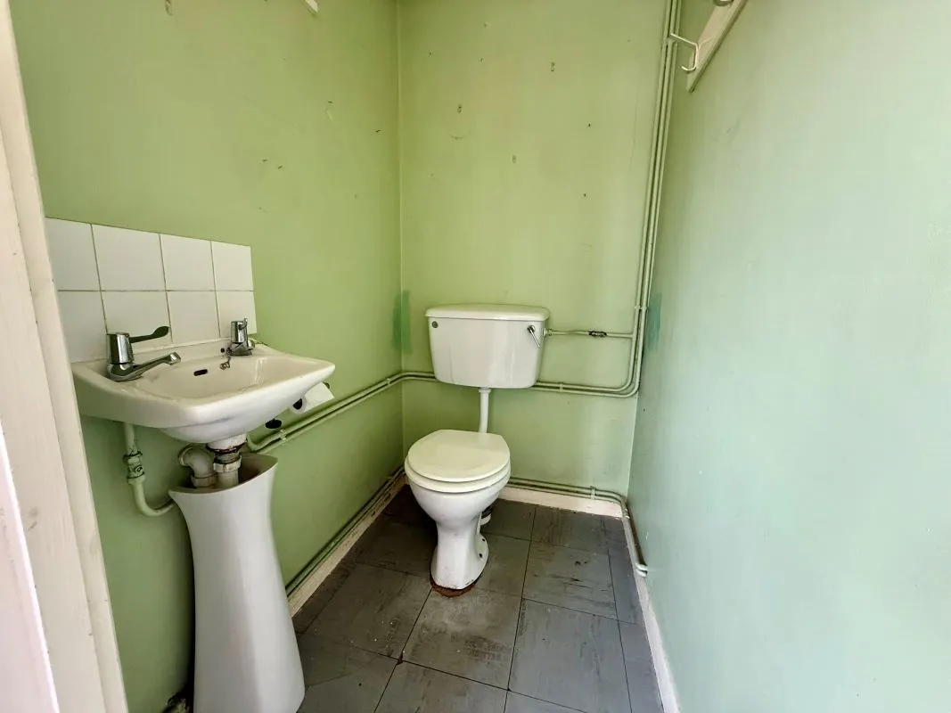 3 bedroom property for sale