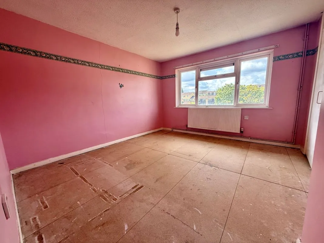3 bedroom property for sale