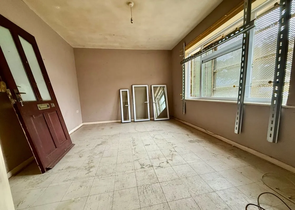 1 bedroom property for sale