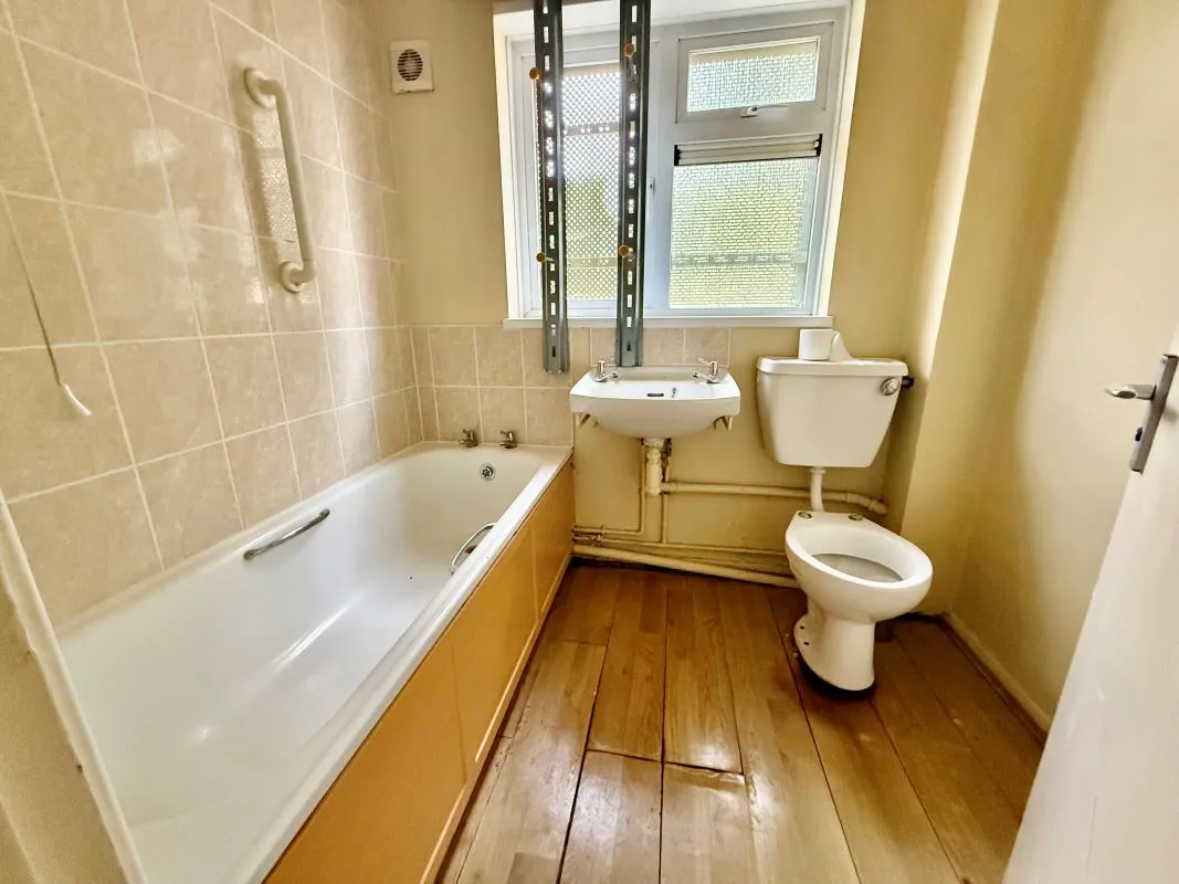 1 bedroom property for sale