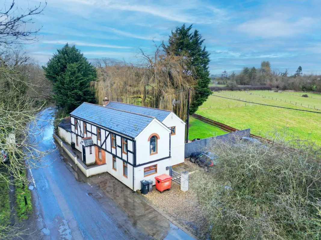 6 bedroom property for sale