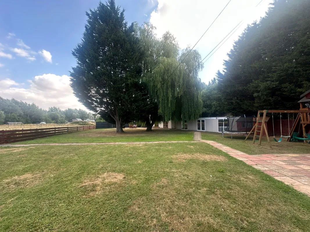 6 bedroom property for sale