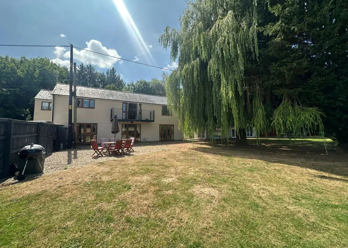 6 bedroom property for sale