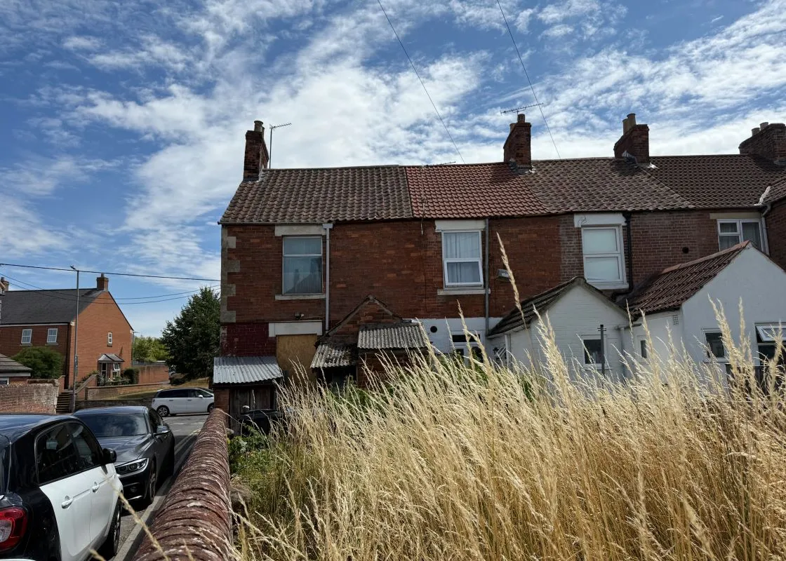 2 bedroom property for sale