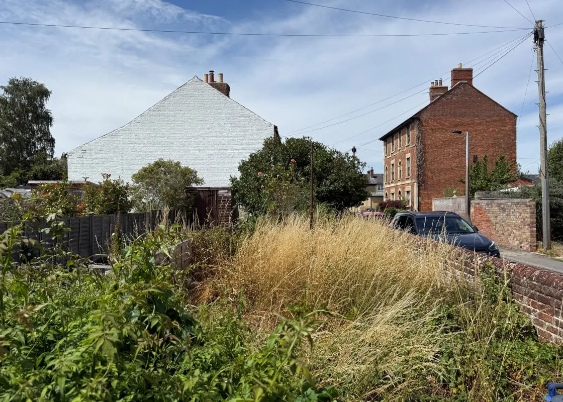 2 bedroom property for sale