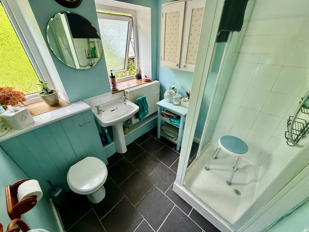 4 bedroom property for sale