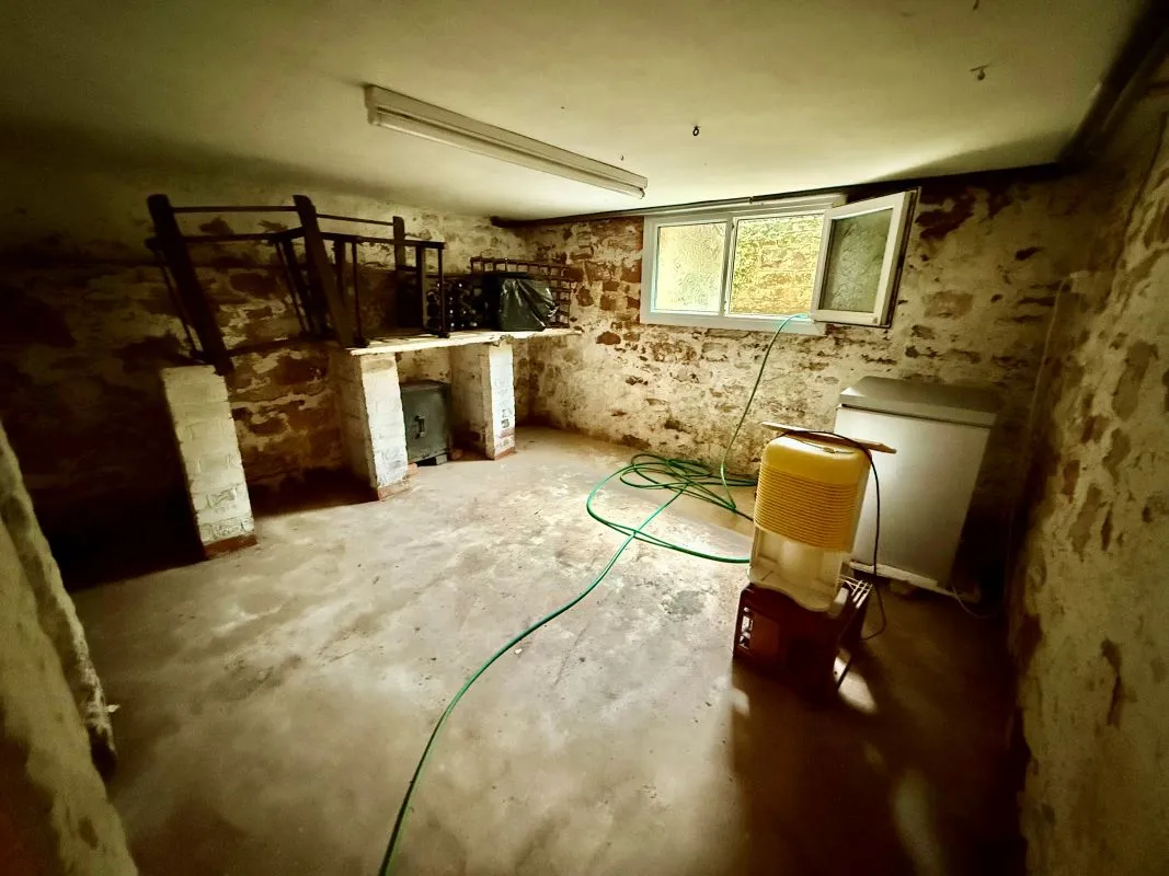 4 bedroom property for sale