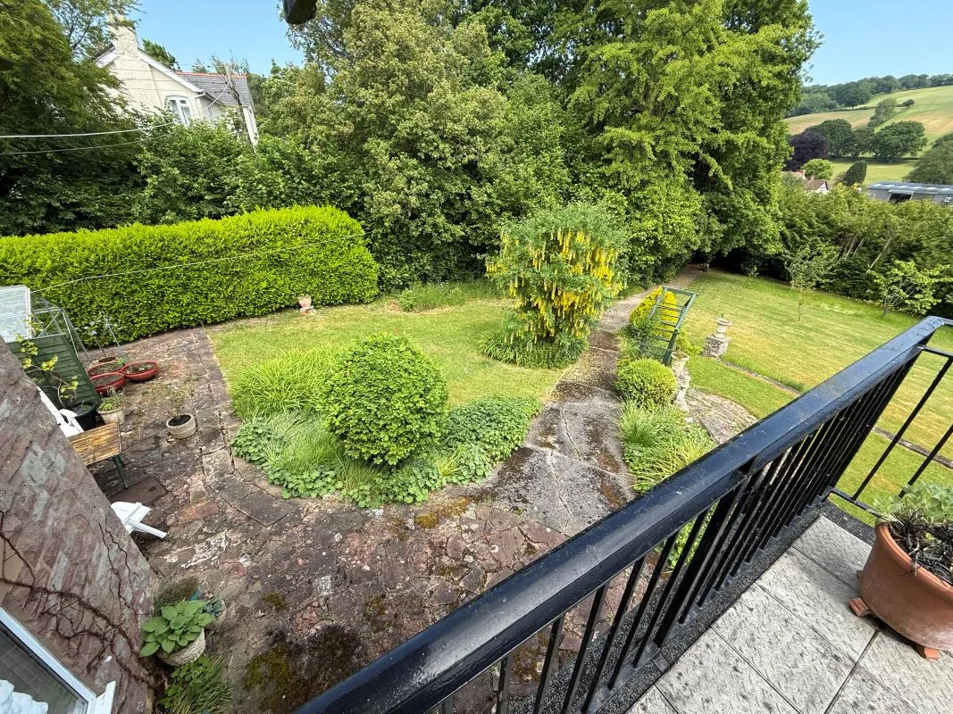 4 bedroom property for sale
