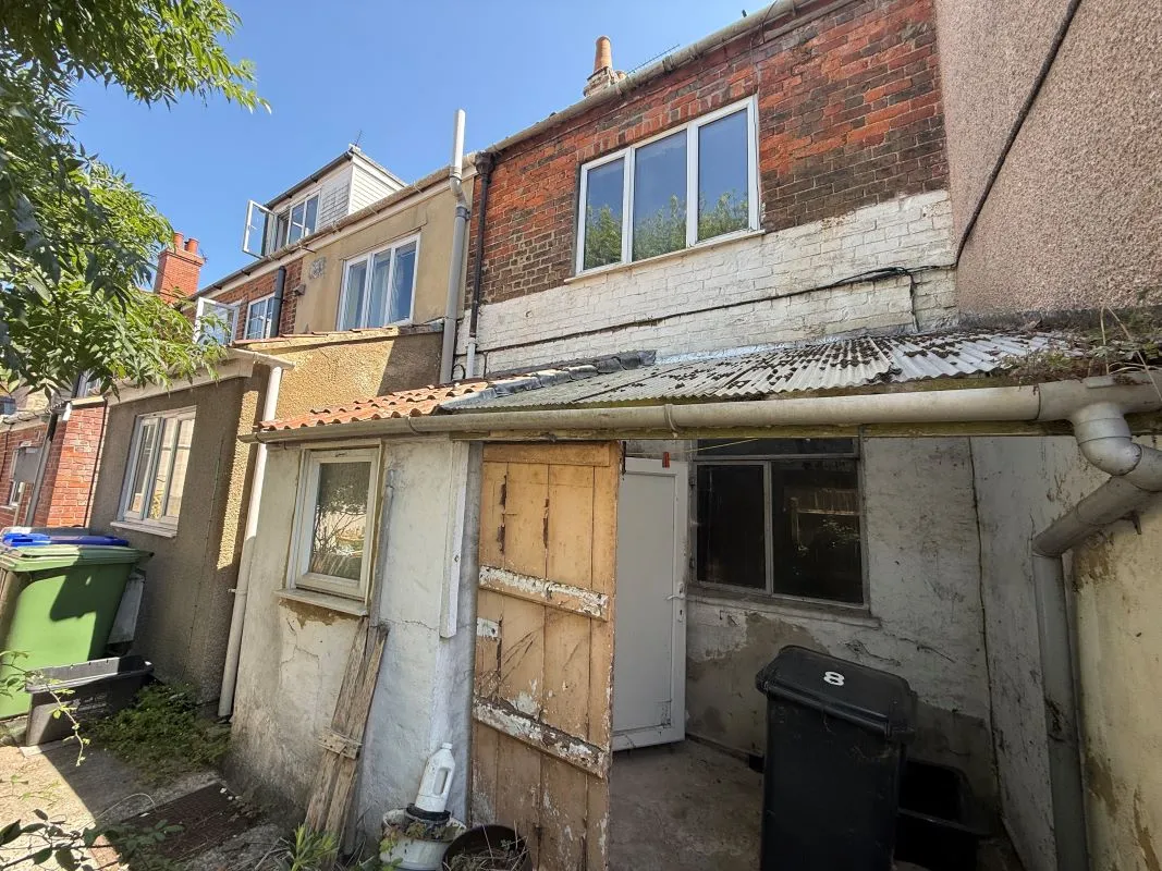 2 bedroom property for sale