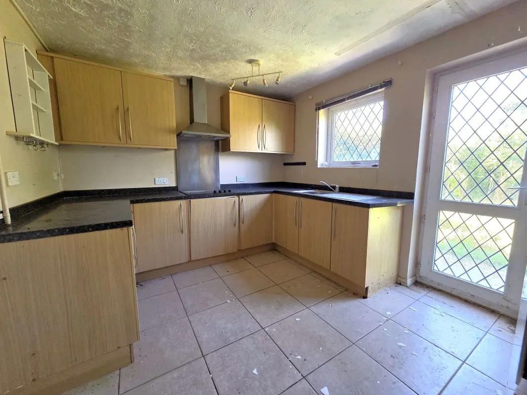 2 bedroom property for sale